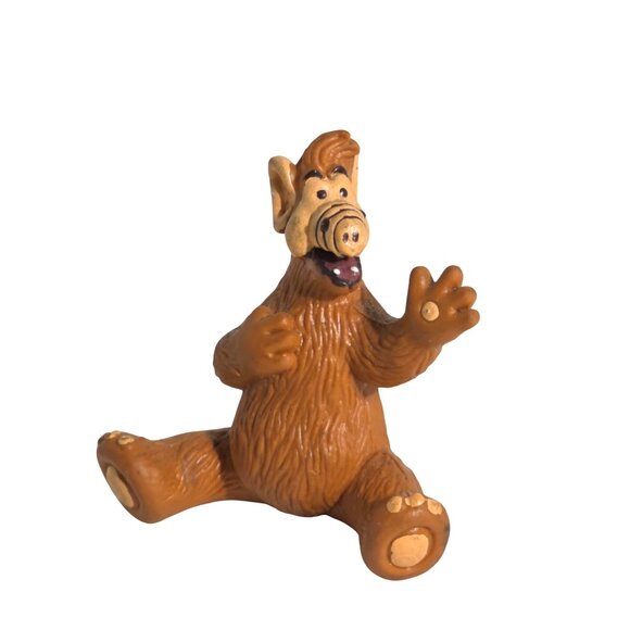 Vintage 1980s ALF PVC Alien Figurine Sitting With Raised Hand Russ Toys - Picture 1 of 6